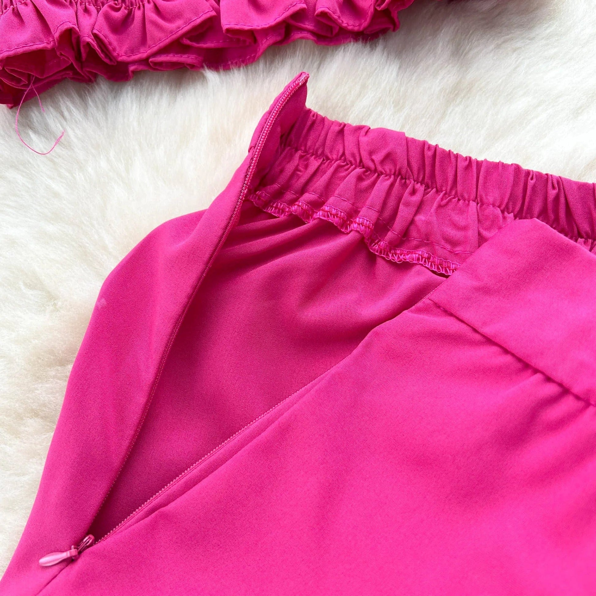 ABEGAIL - Ärmelloses plissiertes Trägertop und Rock-Set