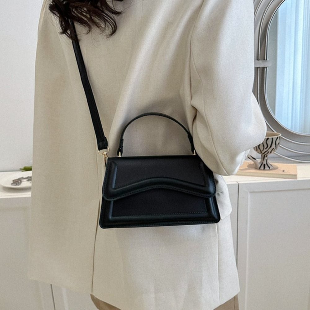 ASH - Elegante Freizeitschultertasche 2024