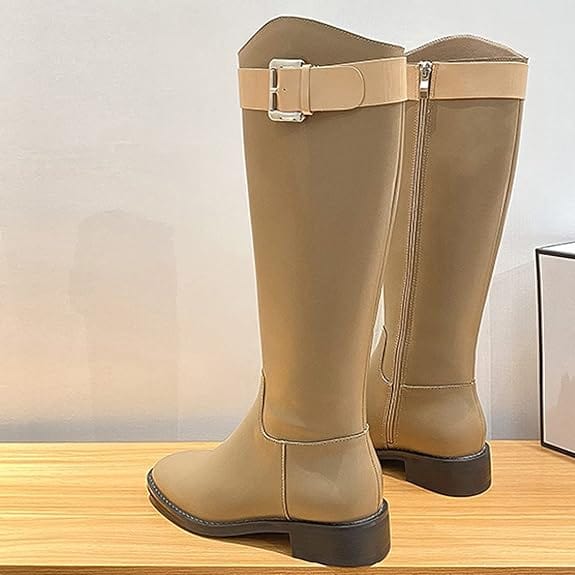 CARRIE - Hohe Stiefel mit Schnallenriemen