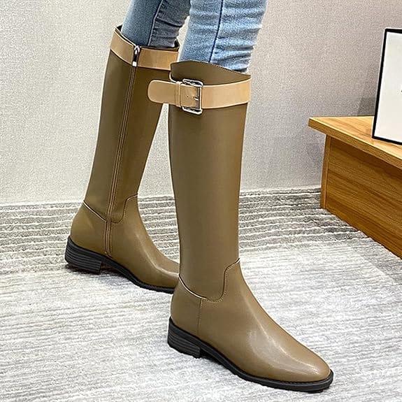 CARRIE - Hohe Stiefel mit Schnallenriemen