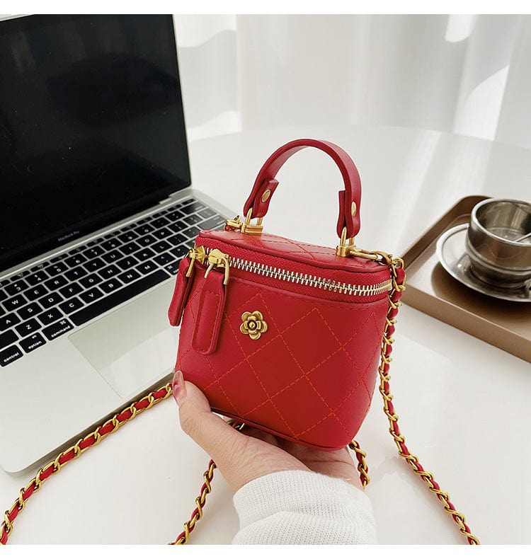 DORI - Mini-Schultertasche in Beutelform