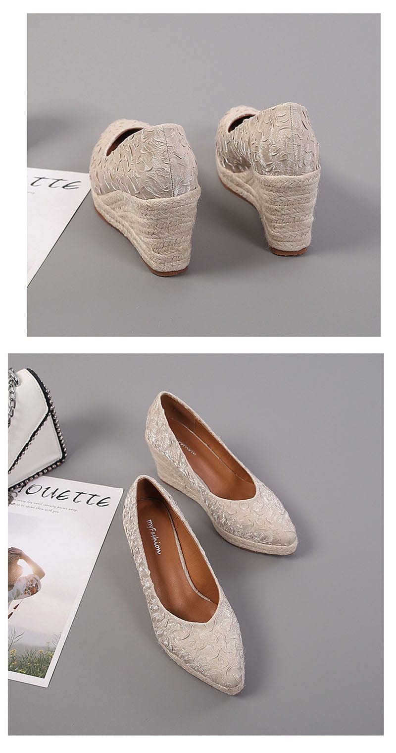 GUADA - Spitzes, flaches Wedge-Heel 2024