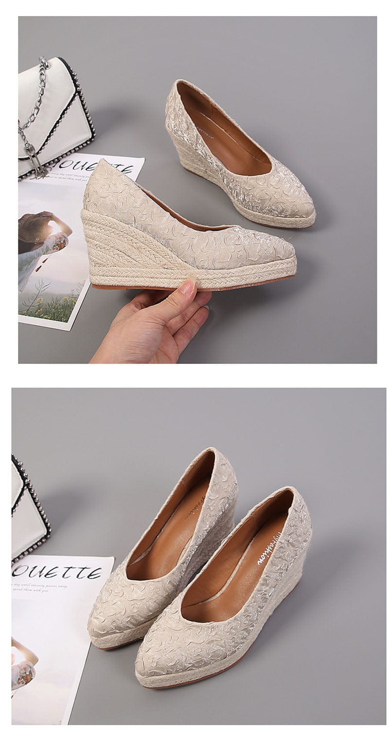 GUADA - Spitzes, flaches Wedge-Heel 2024