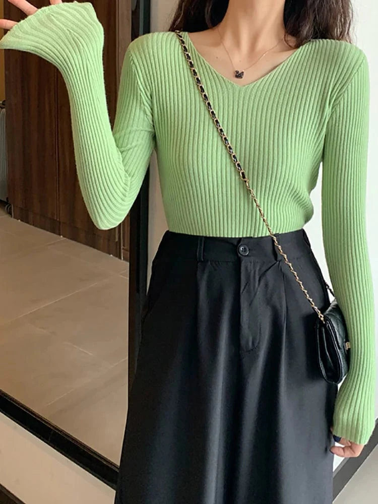 MARINA - Basic Strick-V-Ausschnitt-Pullover